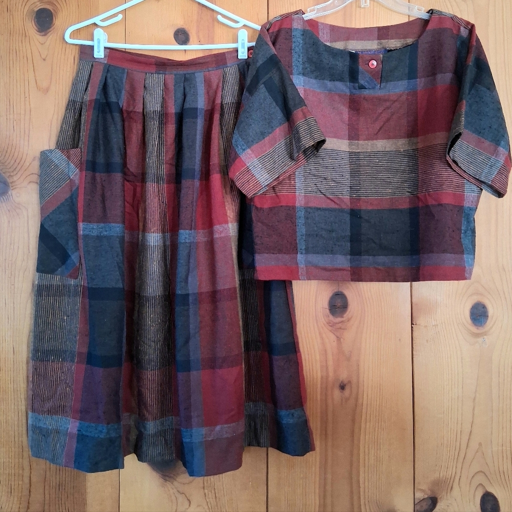 H. Simon & Co Plaid Two-Piece Pleated Skirt/Top Set